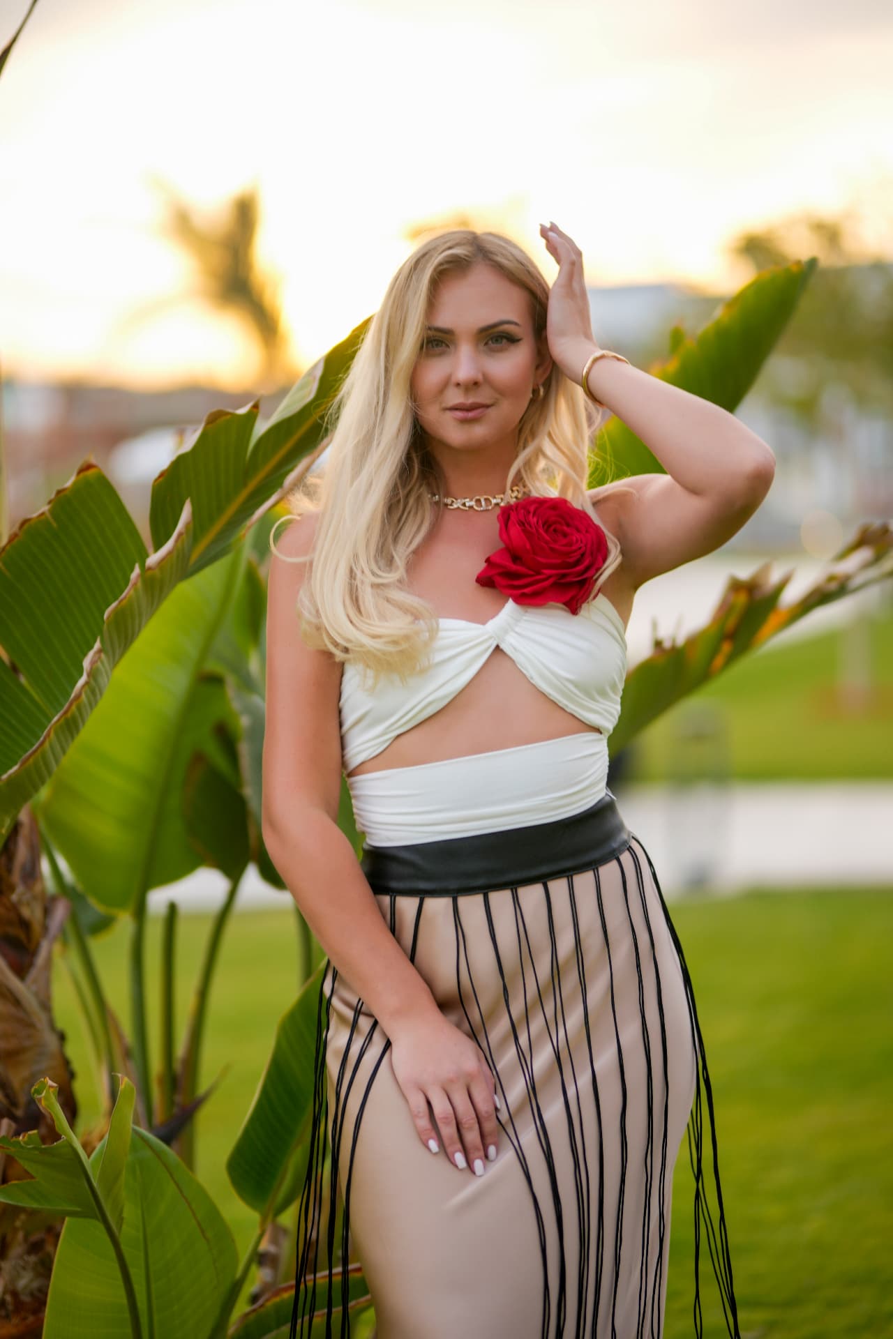 Editorial fashion and lifestyle portrait in natural light by SHOLA.PH